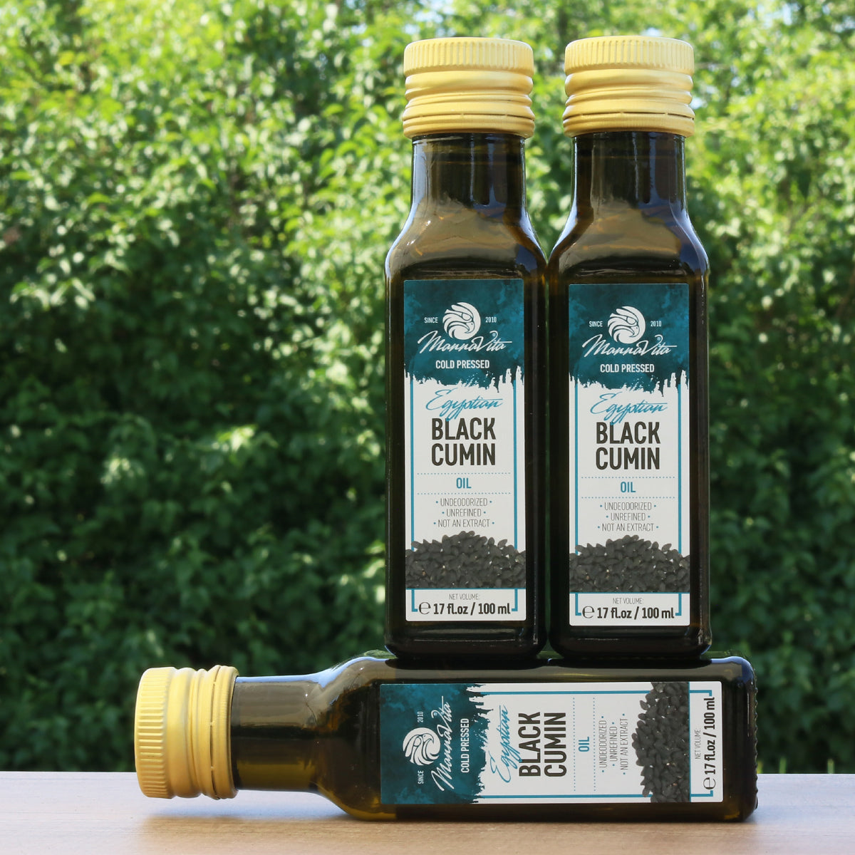 Έλαιο σπόρων μαύρου κύμινου ψυχρής έκθλιψης Mannavita • 100 ml