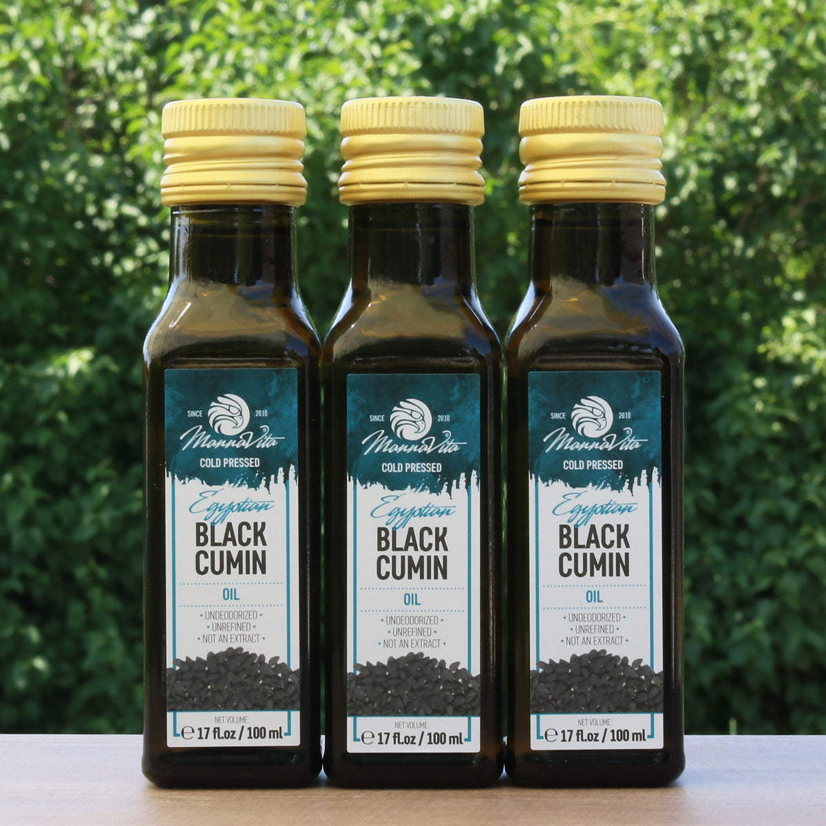 Έλαιο σπόρων μαύρου κύμινου ψυχρής έκθλιψης Mannavita • 100 ml